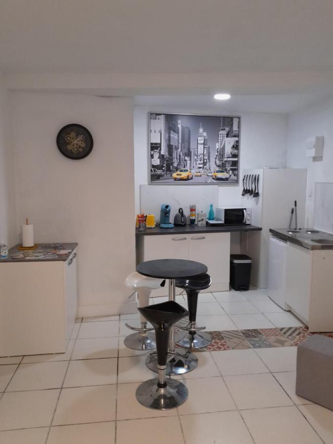 Le Mascoutou Apartamento Cahors Exterior foto